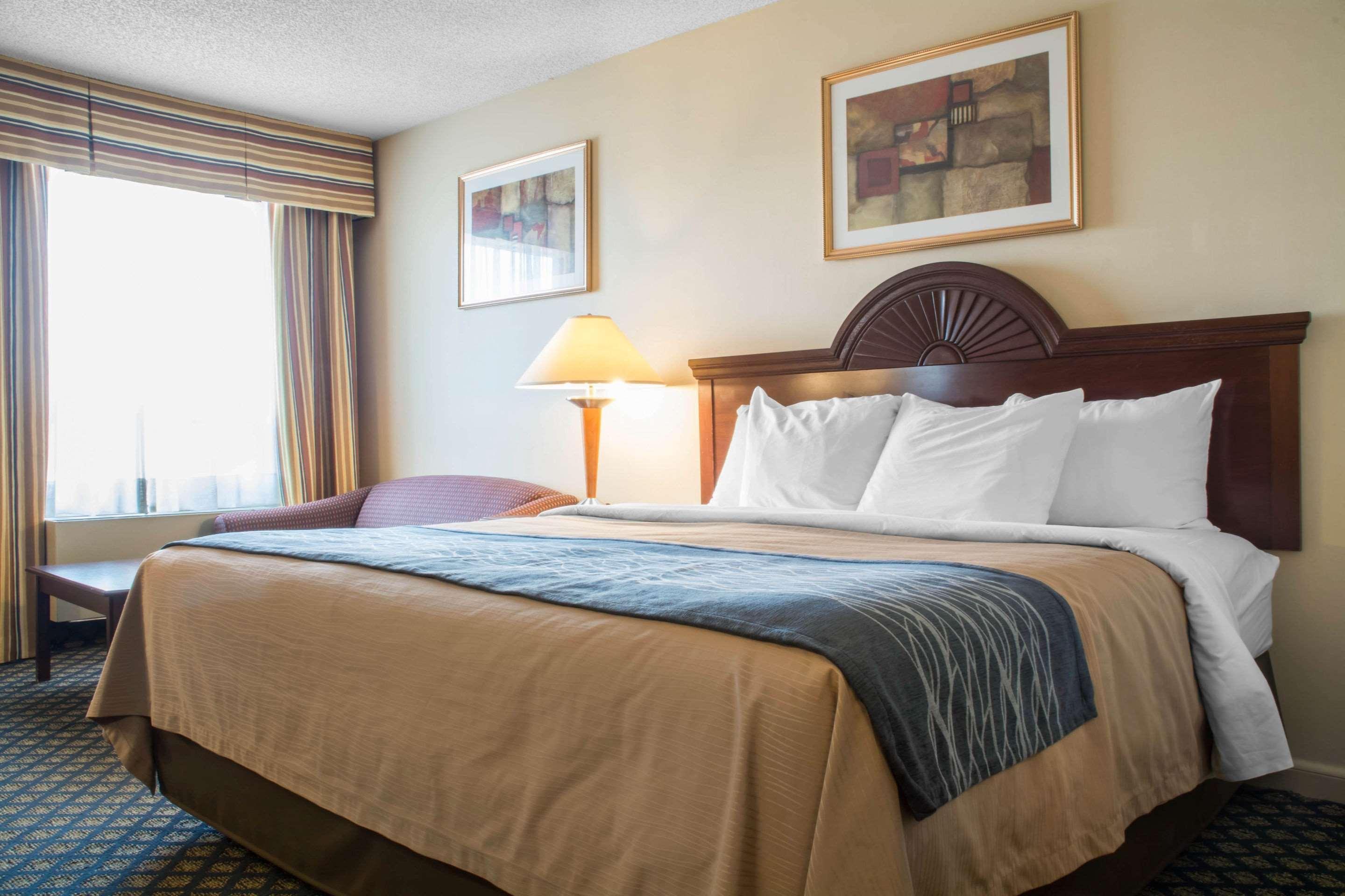 Comfort Inn & Suites Ingersoll Dış mekan fotoğraf